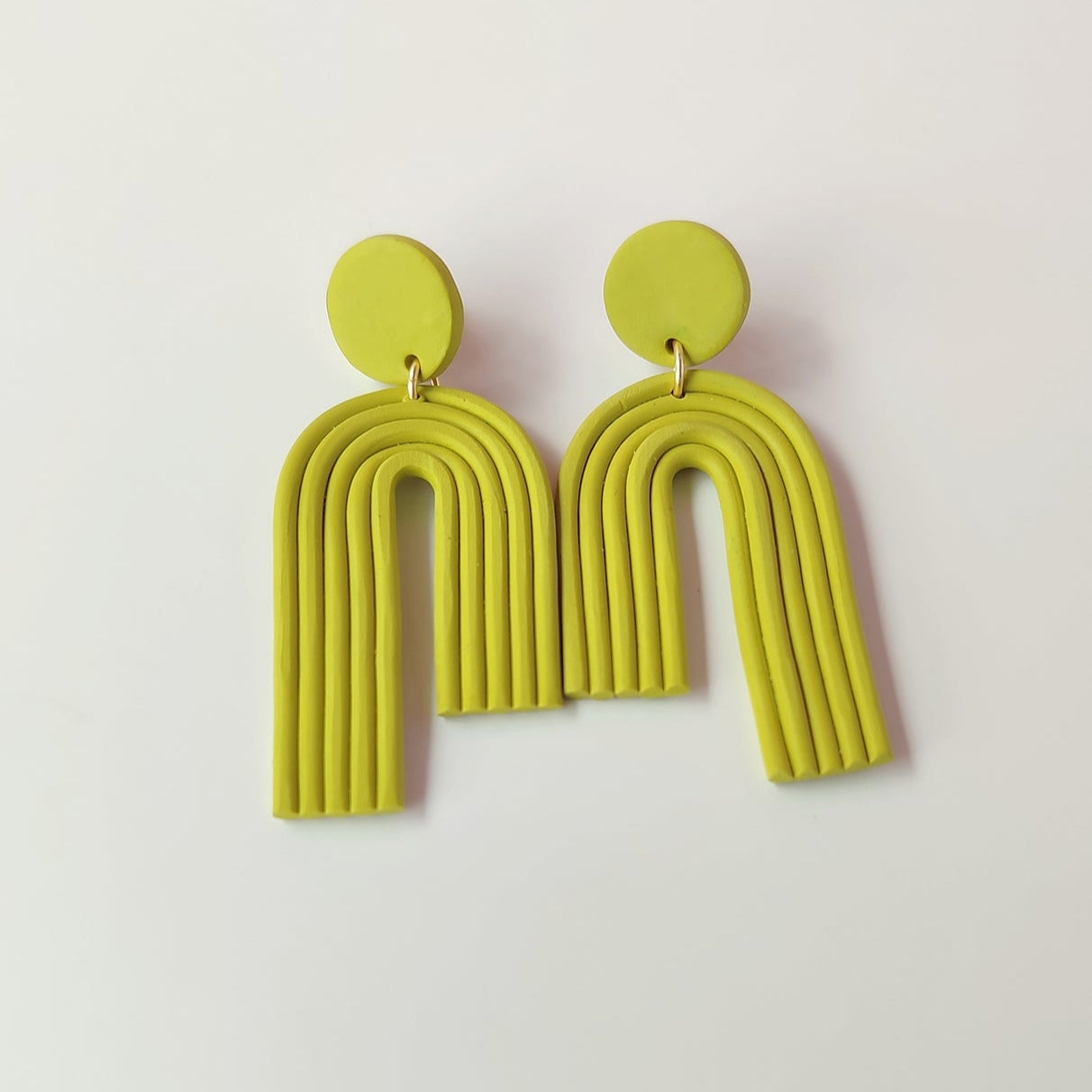Aretes Renacer