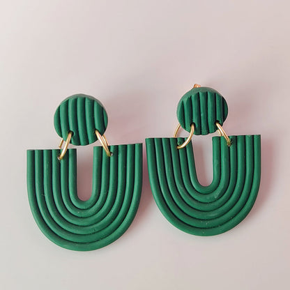 Aretes Aura