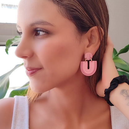Aretes Aura