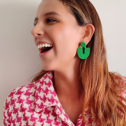 Aretes Aura